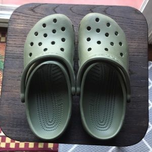 Crocs